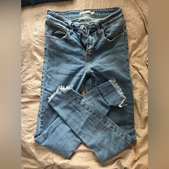 Levi 722 high rise skinny jeans - Picture 2 of 2